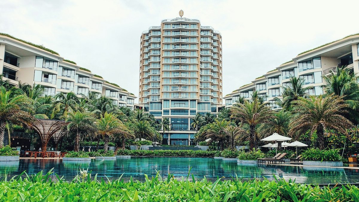 DLF Phase 5 Gurgaon: The Epicentre of Luxury Living and Private Companionship — Escort Gurgaon Journal
