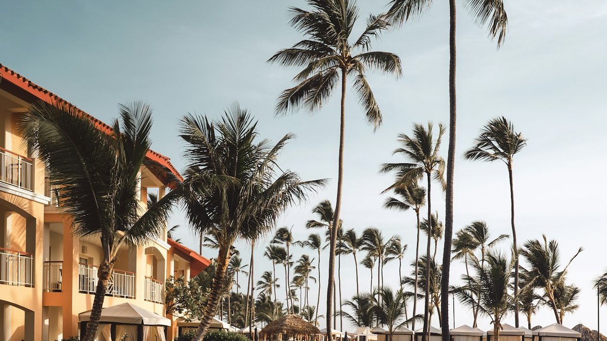 The Oberoi Gurgaon: A Complete Guide for Romantic Stays and Private Meetings — Escort Gurgaon Journal
