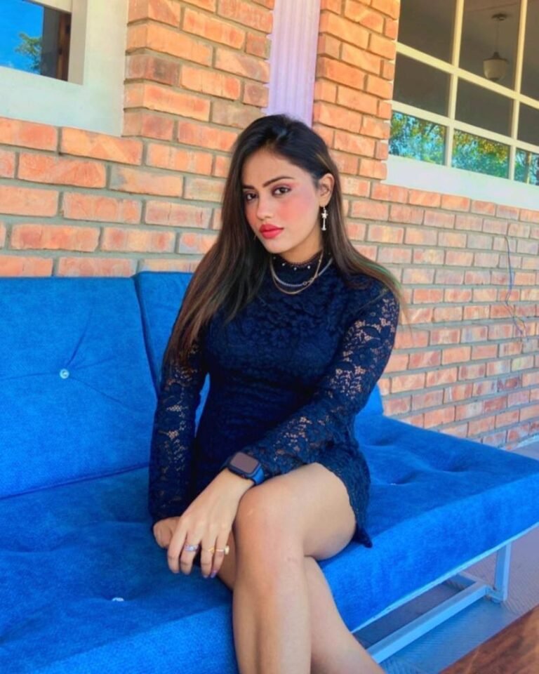 Isha Malhotra — Verified VIP Escort Gurgaon Gurugram DLF Phase 5