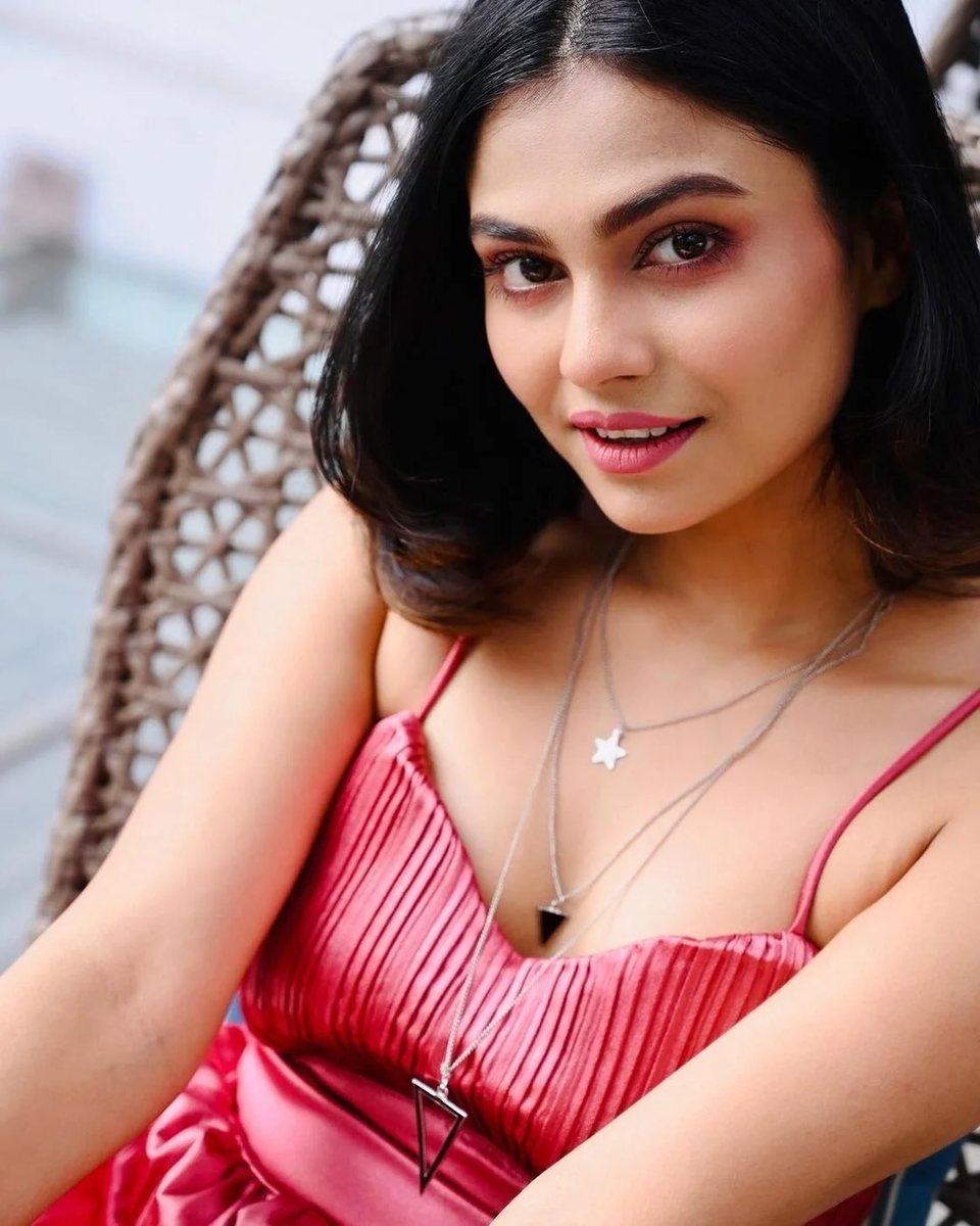 Mira Sethi — Verified VIP Escort Gurgaon Gurugram MG Road