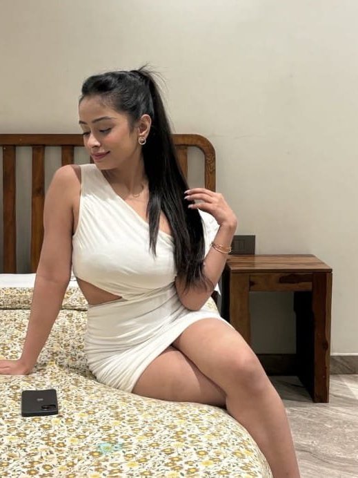Aarushi Bhalla — Verified VIP Escort Gurgaon Gurugram Sector 56