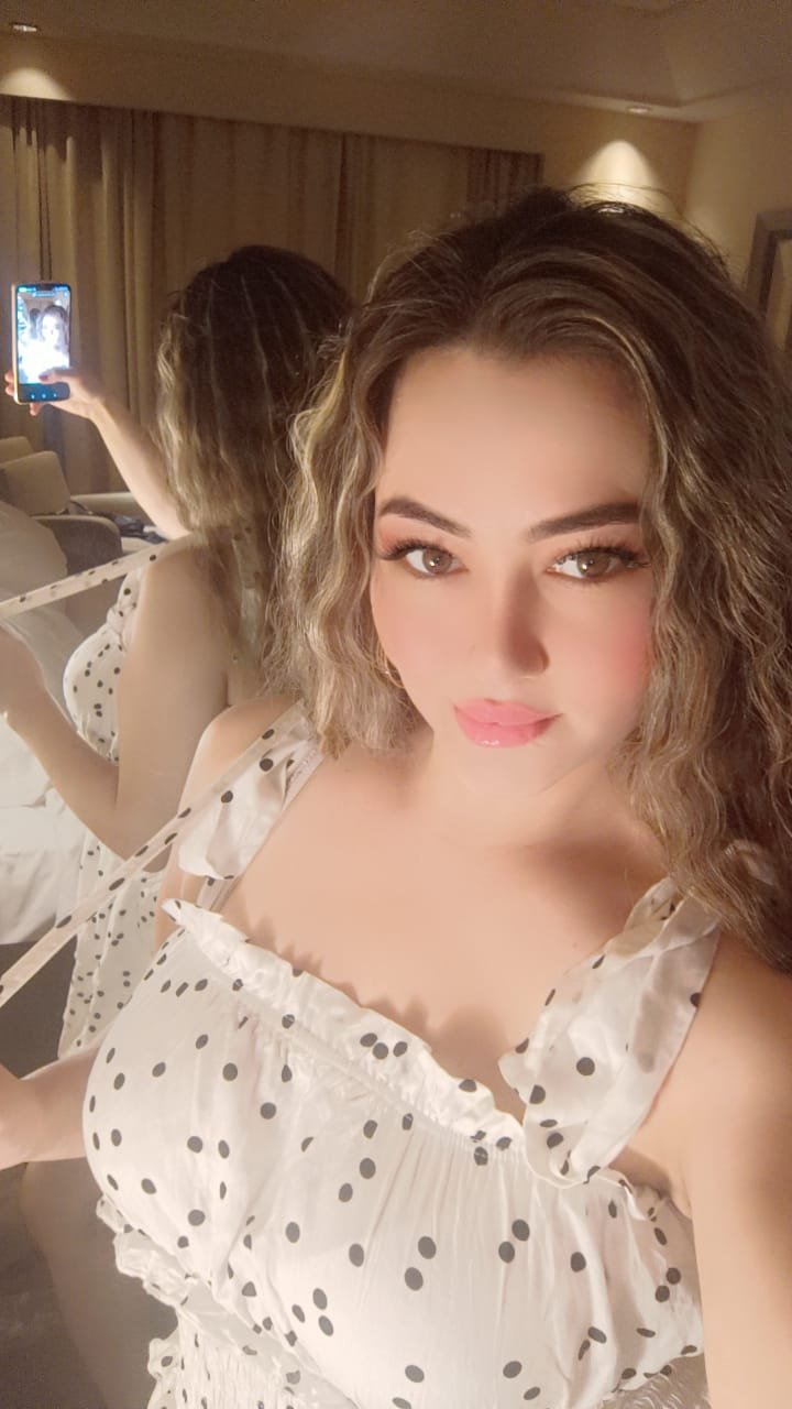 Zara Sandhu — Verified VIP Escort Gurgaon Gurugram Sohna Road