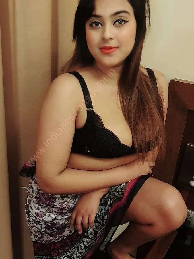 Nyla Ahluwalia — Verified VIP Escort Gurgaon Gurugram DLF Phase 4